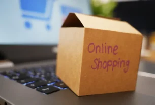Como comprar roupas na Amazon